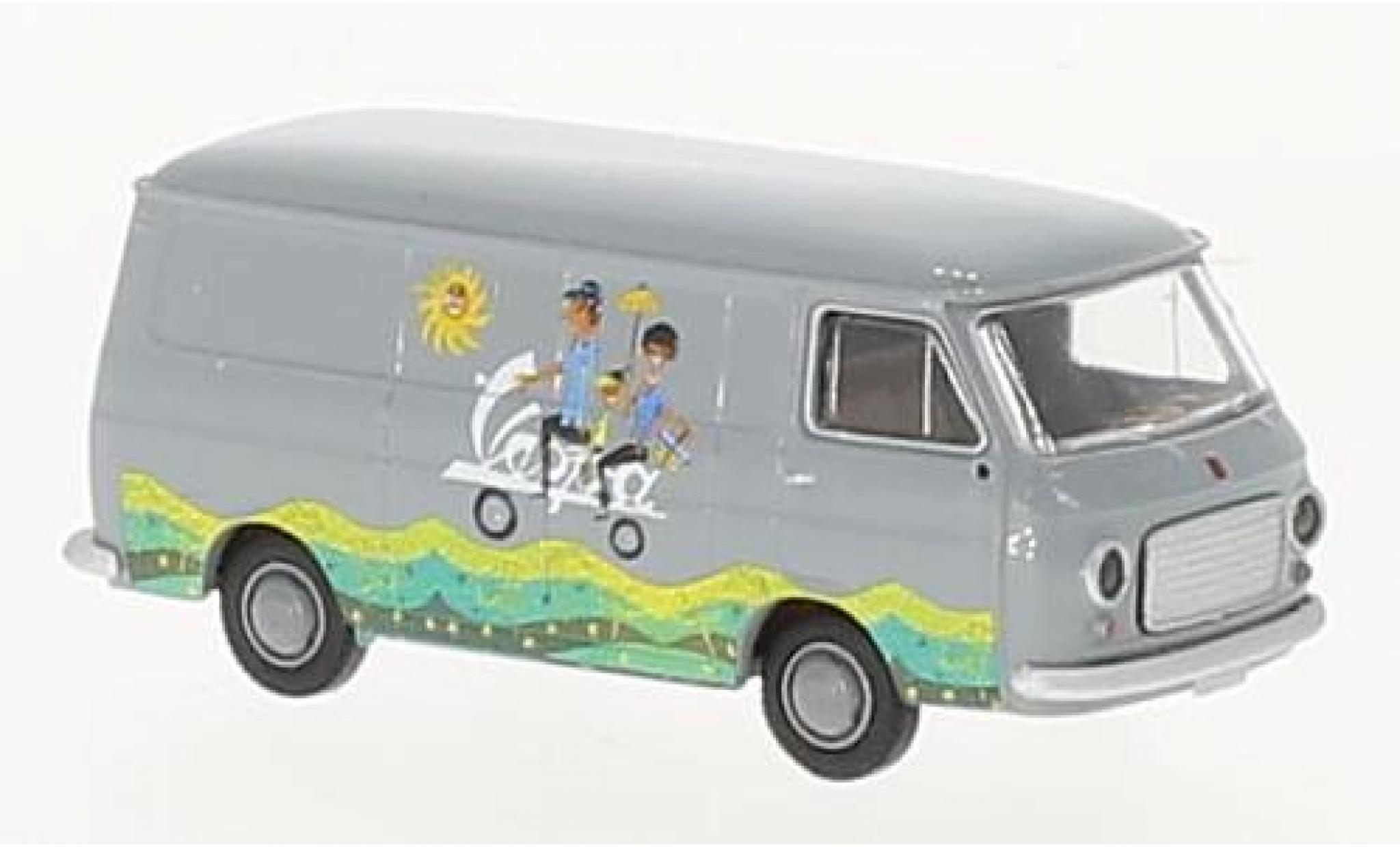 Fiat 238 1/87 Brekina Vespa (IT) modelauto