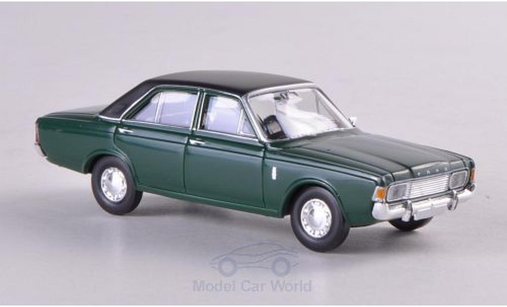 Ford 20M 1/87 Brekina 20m (P7b) groen/matt-zwart modelauto