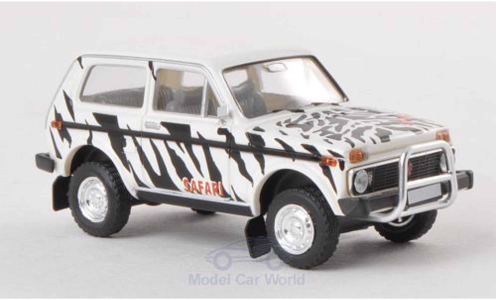 Lada Niva 1/87 Brekina zwart/wit Safari modelauto