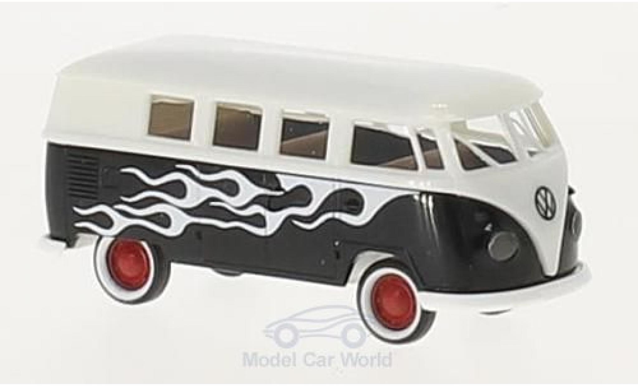 Volkswagen T1 B 1/87 Brekina b Stationwagen blauw/Dekor Flames modelauto
