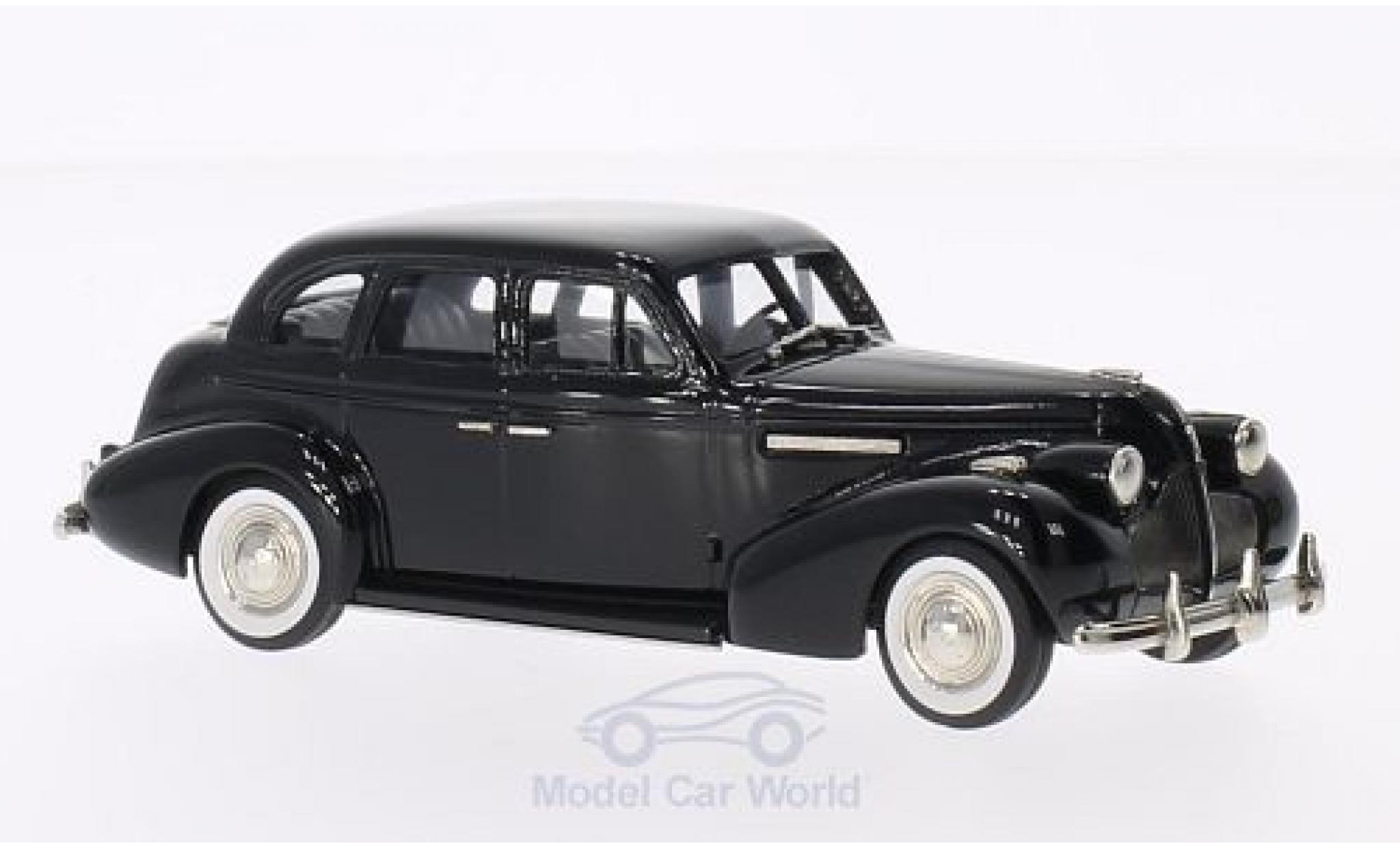 Buick Century 1/43 Brooklin 4-door Sedan M-61 zwart 1939 modelauto