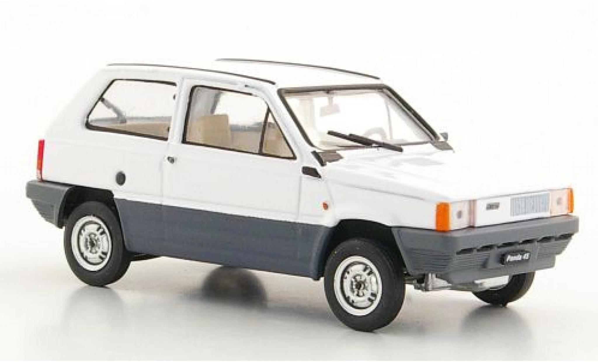 Fiat Panda 1/43 Brumm 45 wit 1980 modelauto