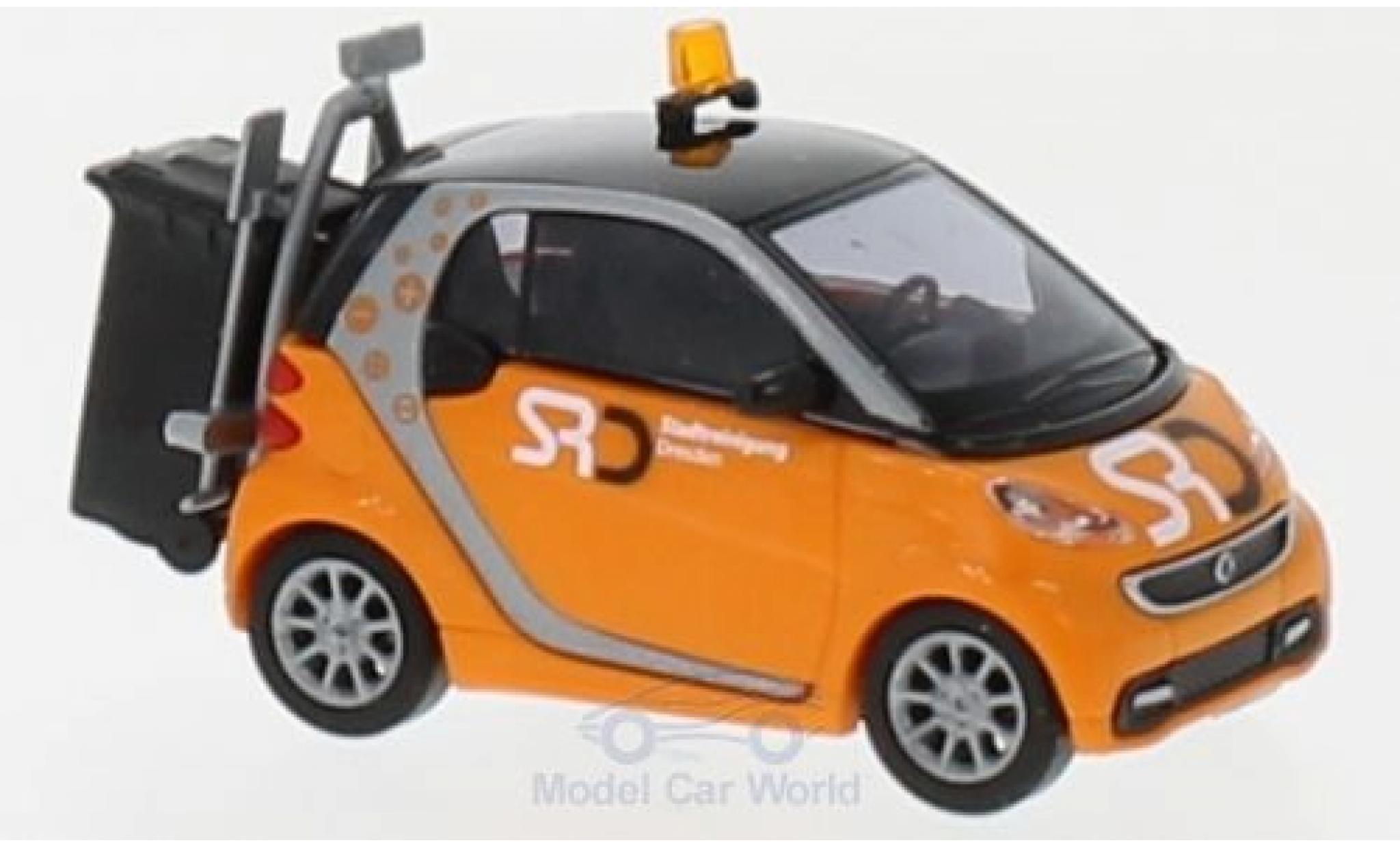 Smart ForTwo 1/87 Busch Fortwo Coupe Stadtreinigung Dresden 2012 modelauto