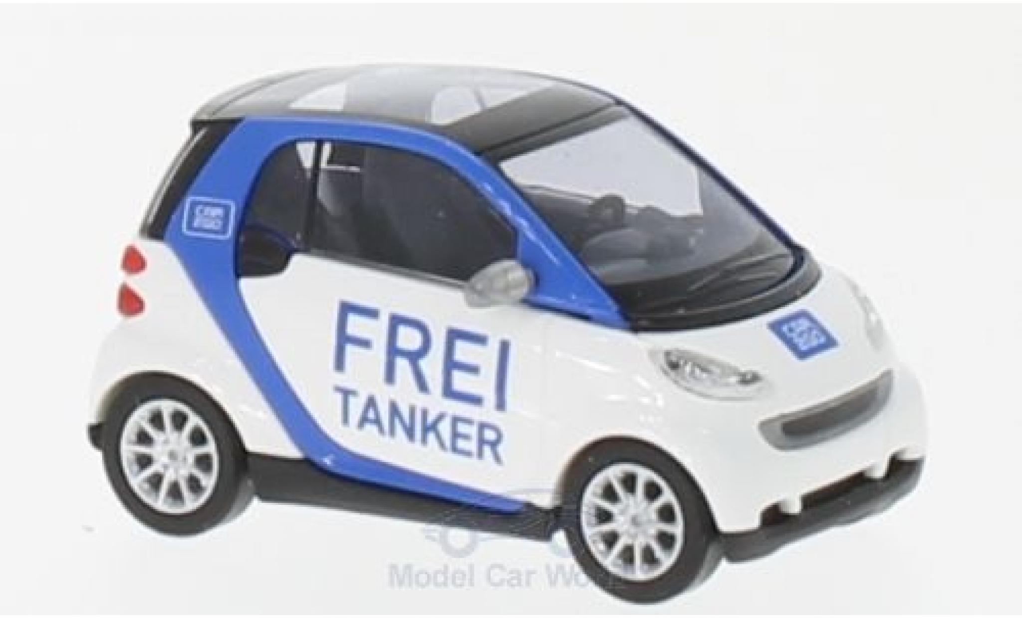 Smart ForTwo 1/87 Busch Fortwo Frei Tanker 2007 Car2go modelauto