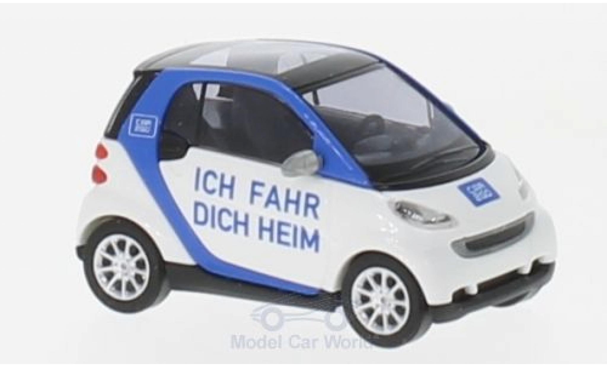 Smart ForTwo 1/87 Busch Fortwo Ich fahr dich heim 2007 Car2go modelauto