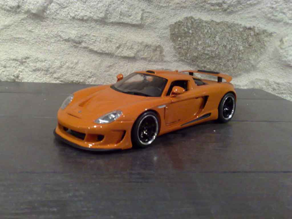 Gemballa Mirage GT oranje 1/18 Maisto