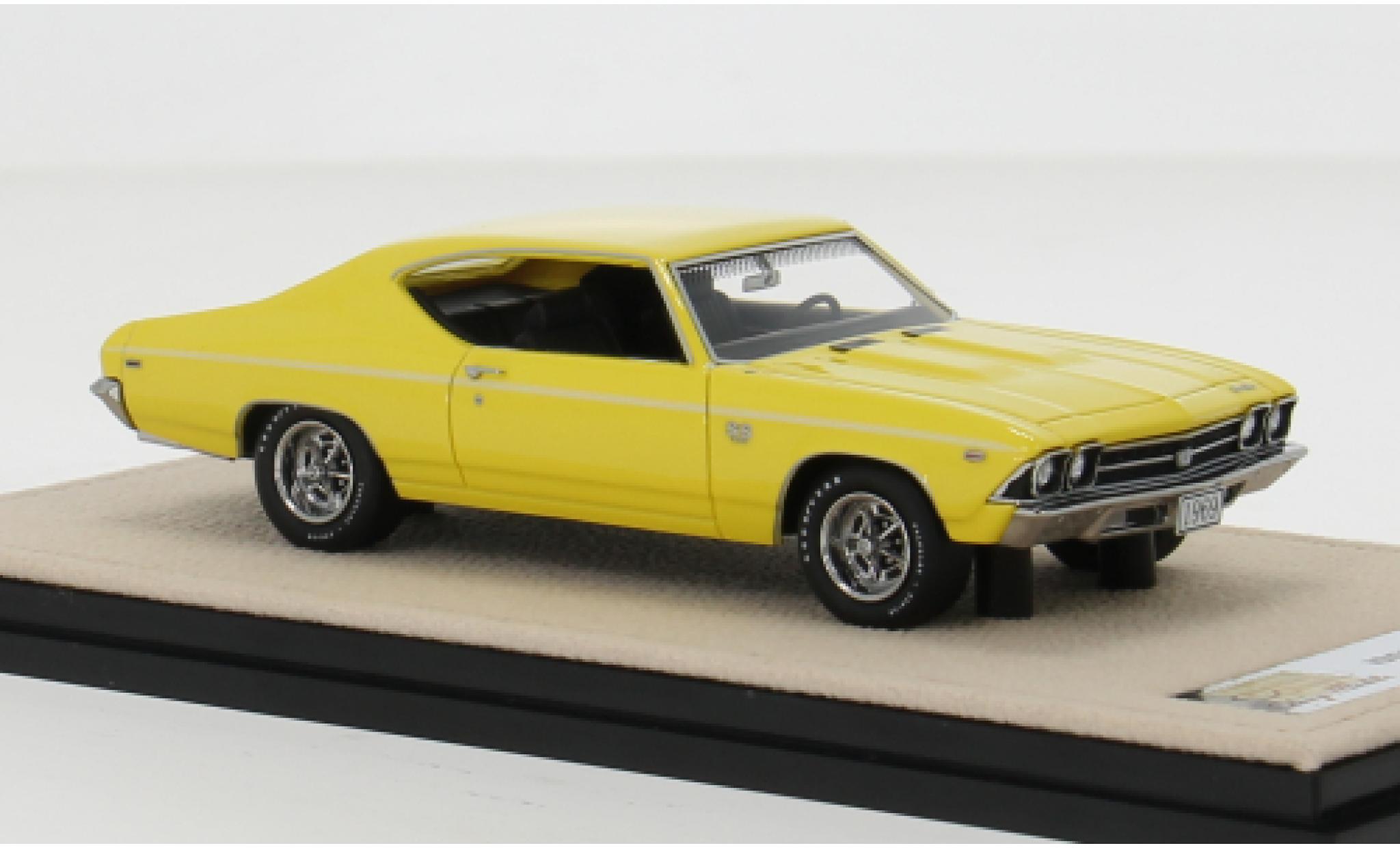 Chevrolet Chevelle 1/43 Stamp Models SS 39 geel 1:43 modelauto