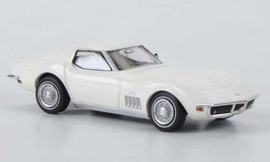 Chevrolet Corvette C3 1/87 Brekina C3 wit modelauto