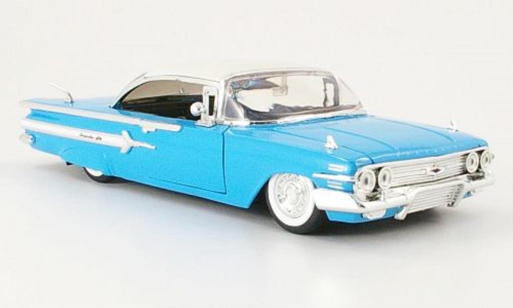 Chevrolet Impala 1/24 Jada Toys blauw/wit 1960 modelauto