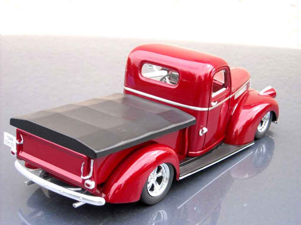 Chevrolet 1946 pickup pick up 1/18 Solido