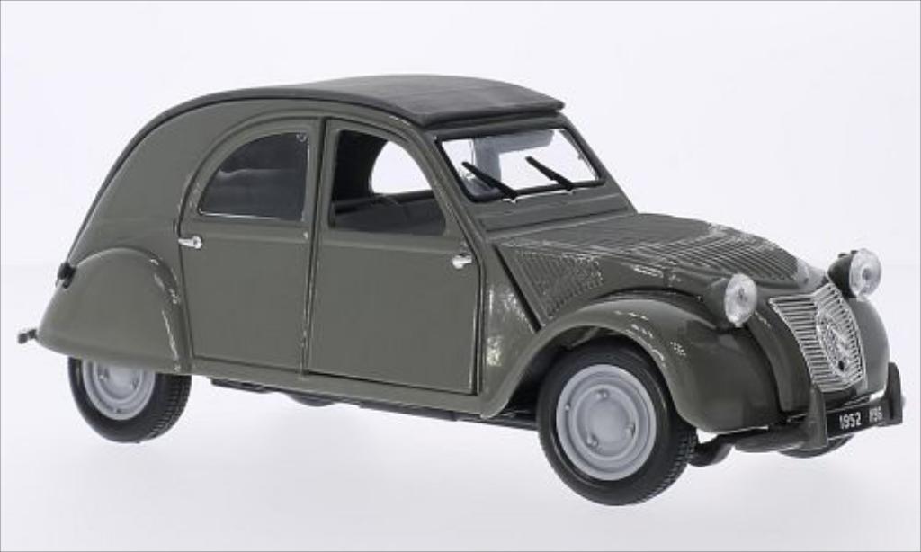Citroen 2CV 1/18 Maisto grijs 1952 modelauto