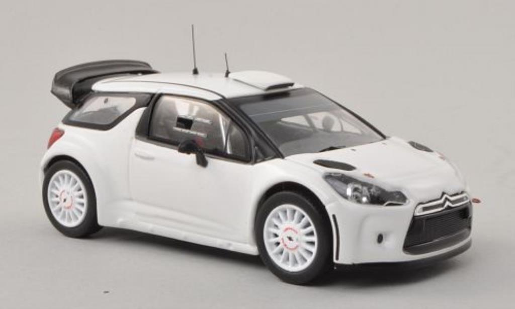 DS Automobiles DS3 1/43 IXO WRC matt-wit 2009 modelauto