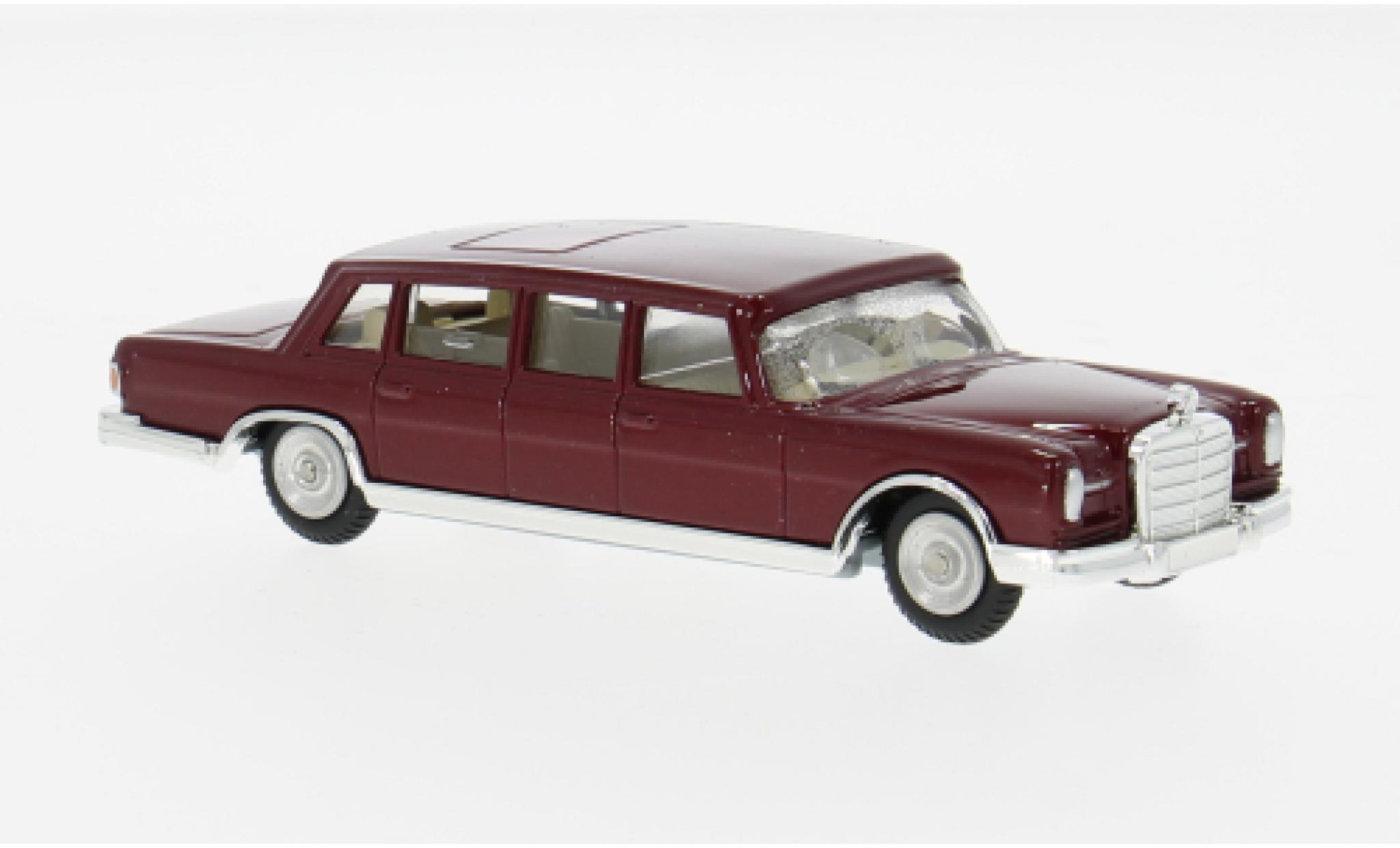 Mercedes 600 1/50 Corgi Pullman (W100) rood 1964 1:50 modelauto