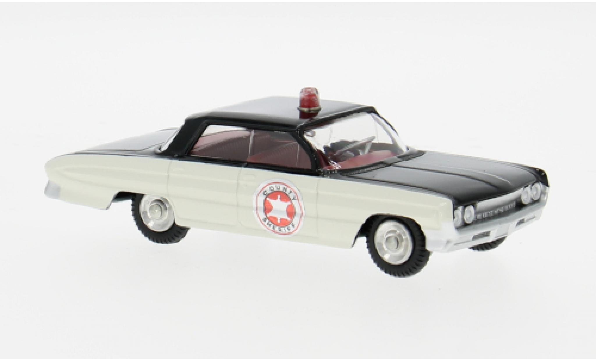 Oldsmobile Super 88 1/48 Corgi wit/zwart 1962 1:48 modelauto