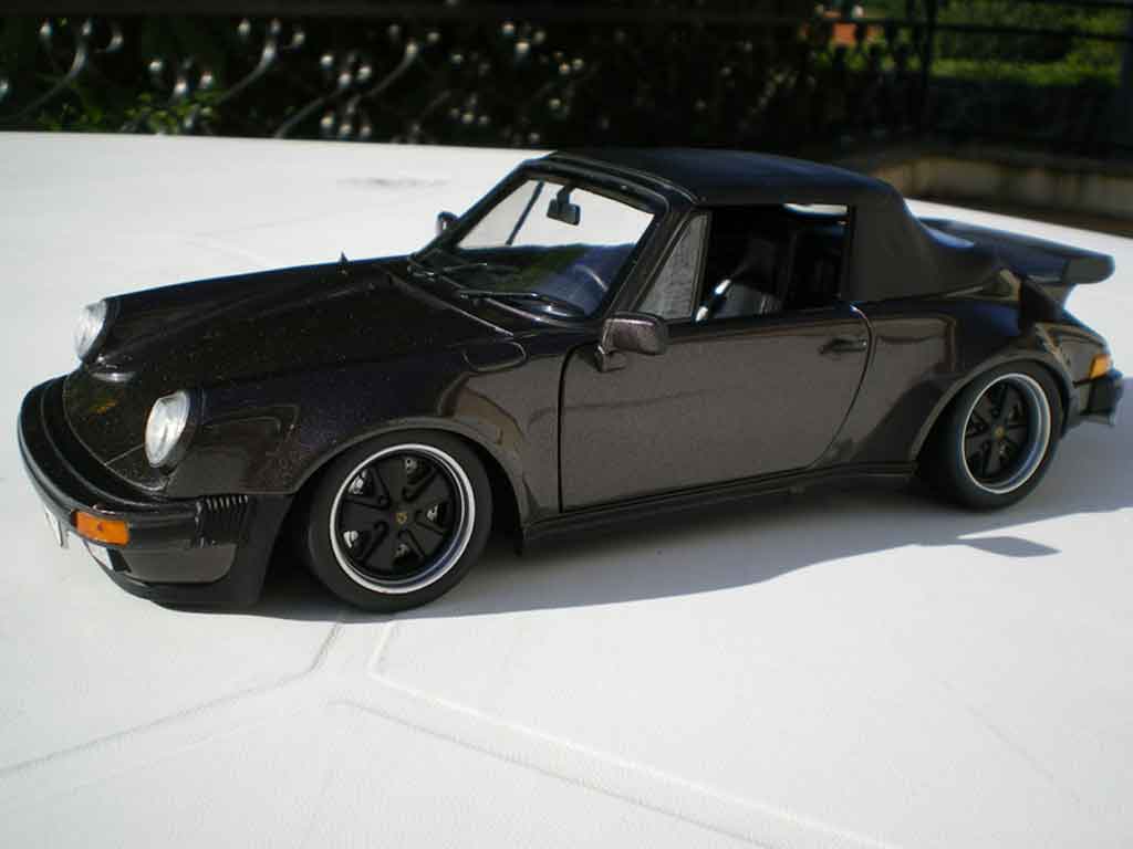 Porsche 911 Turbo 3.3 cabriolet 1/18 Norev