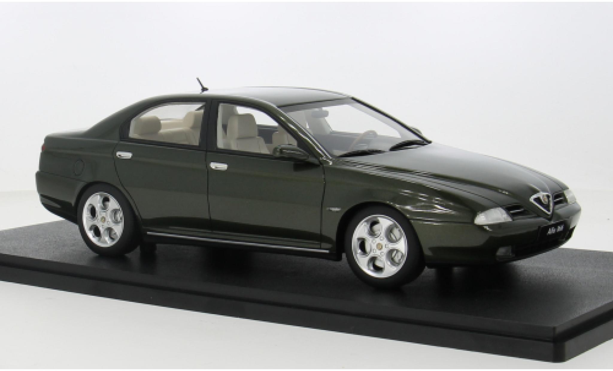 Alfa Romeo 166 1/18 Cult Scale Models Super 3.0 groen 1998 1:18 modelauto