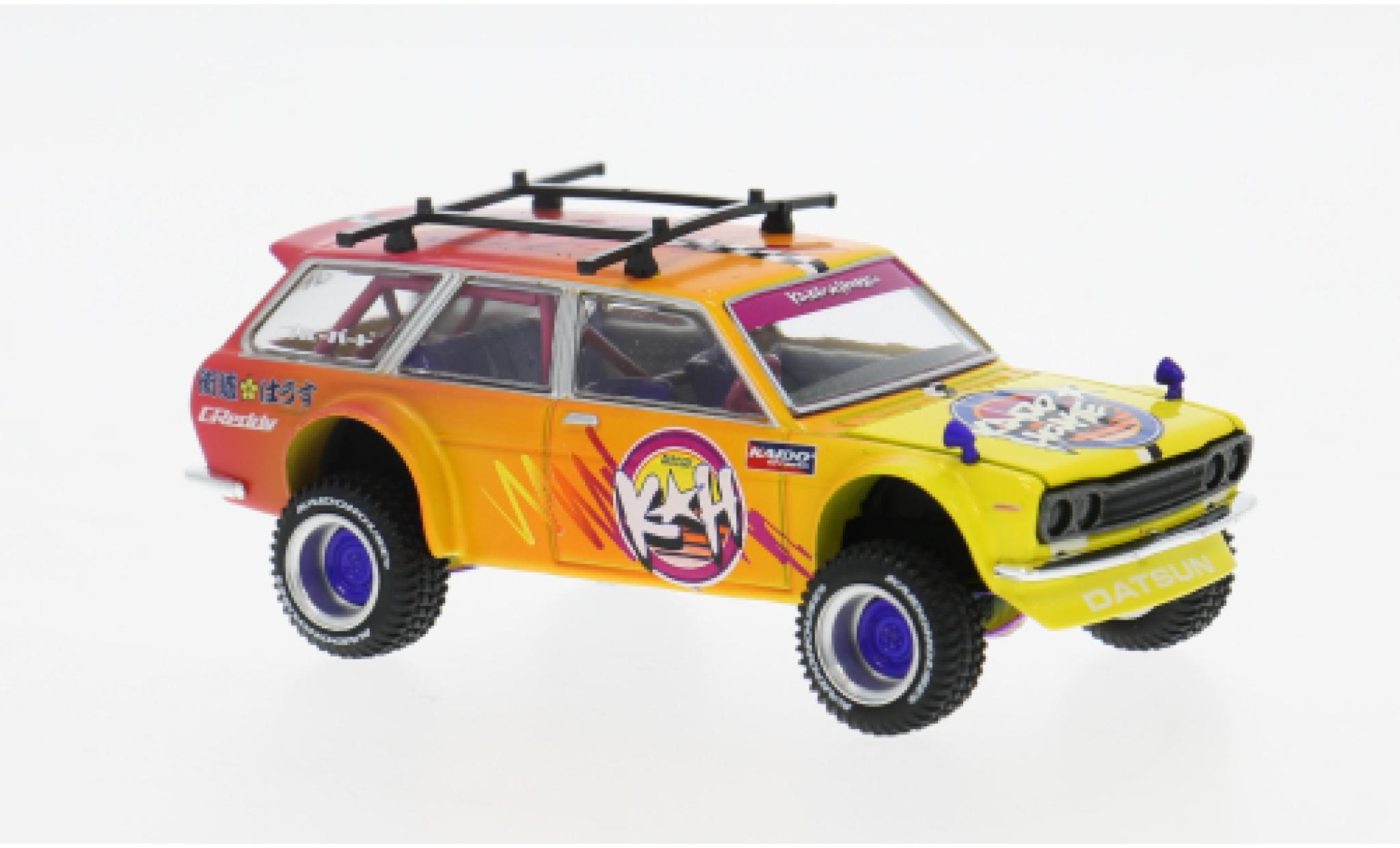 Datsun 510 1/64 Mini GT Wagon 4x4 Kaido Islands V1 oranje/paars 1969 1:64 modelauto