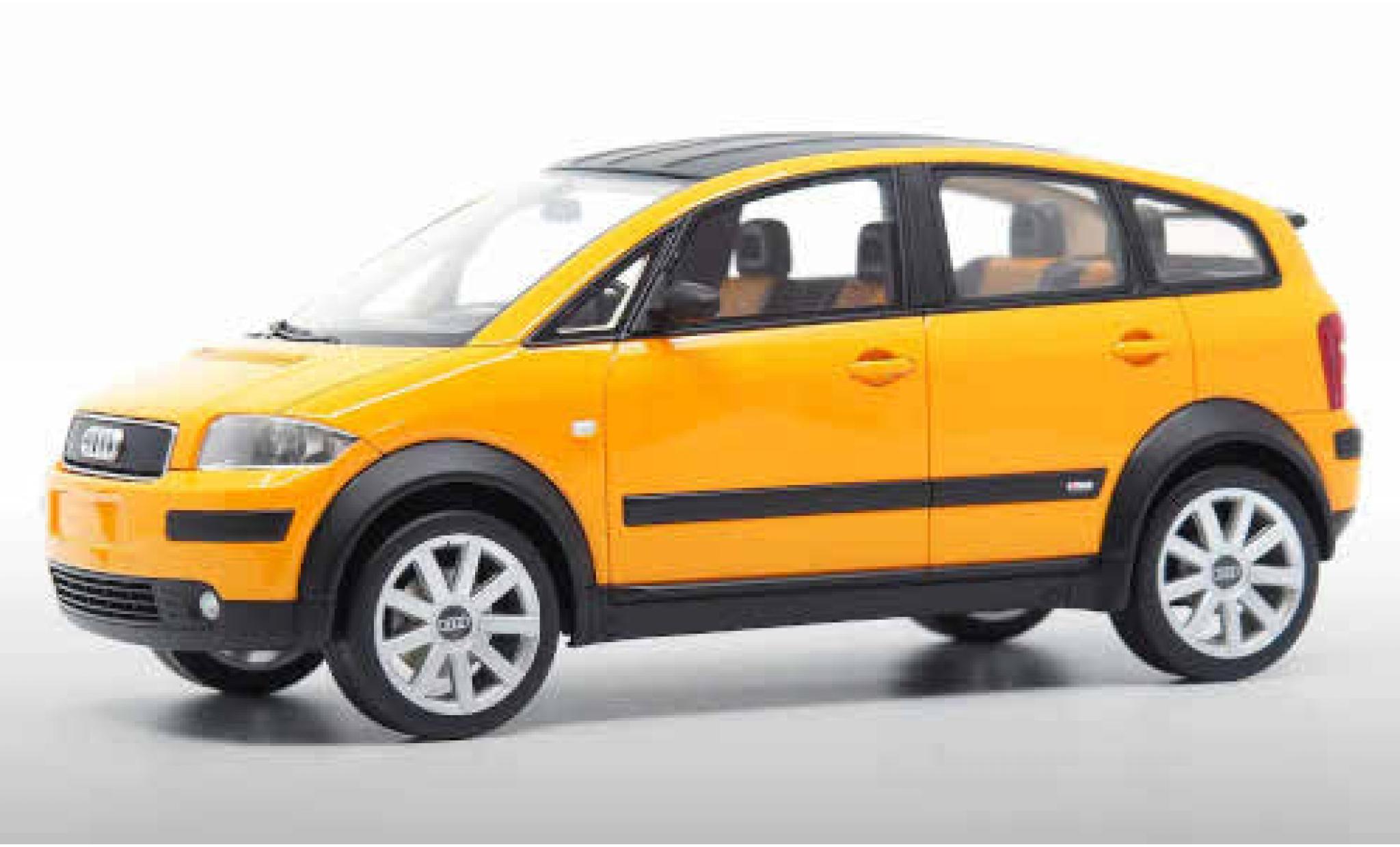 Audi A2 1/18 DNA Collectibles oranje modelauto