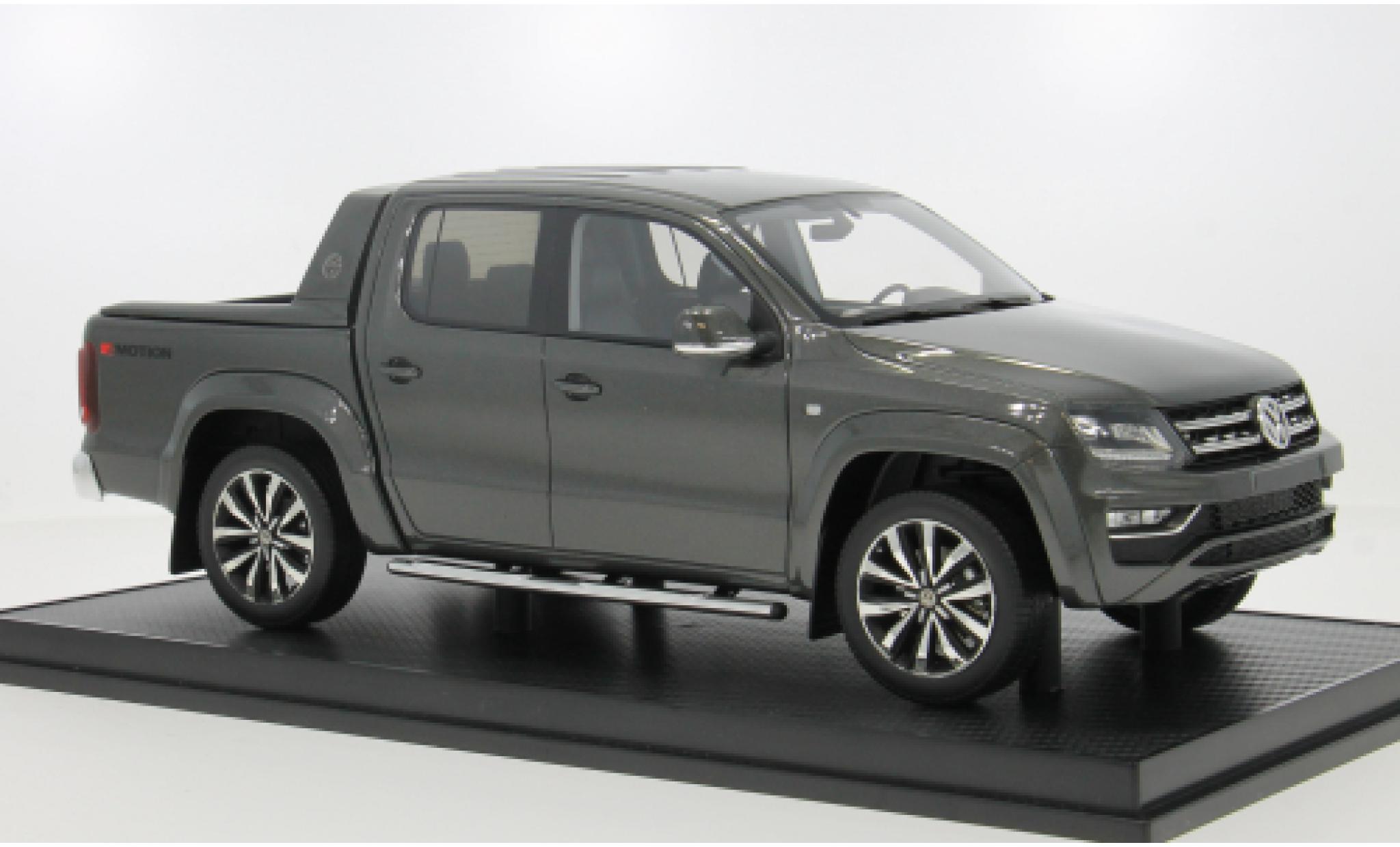 Volkswagen Amarok 1/18 DNA Collectibles grijs 1:18 modelauto