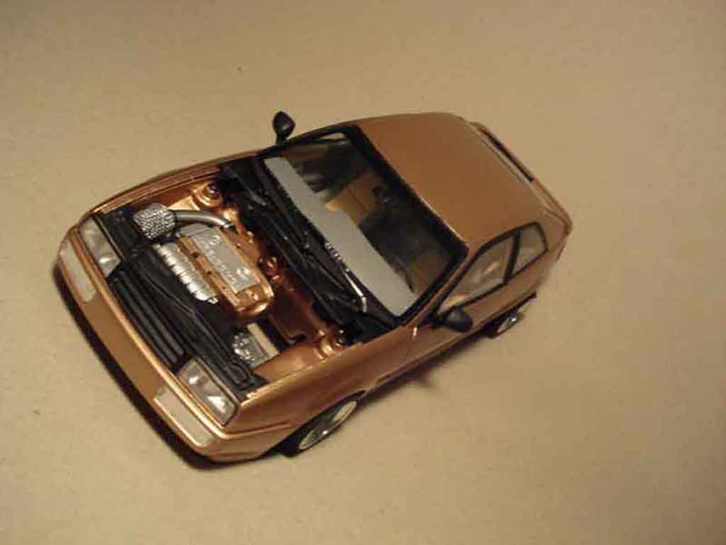 Volkswagen Corrado VR6 jantes ats 1/18 Revell