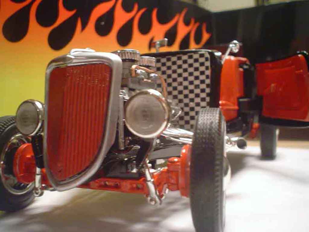 Ford 1934 Hot Rod roadster 1/18 Ertl