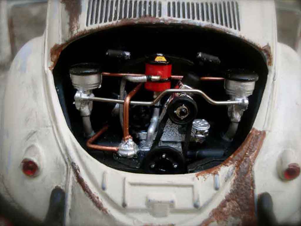 Volkswagen Kafer Base split 1951 old school 1/18 Maisto