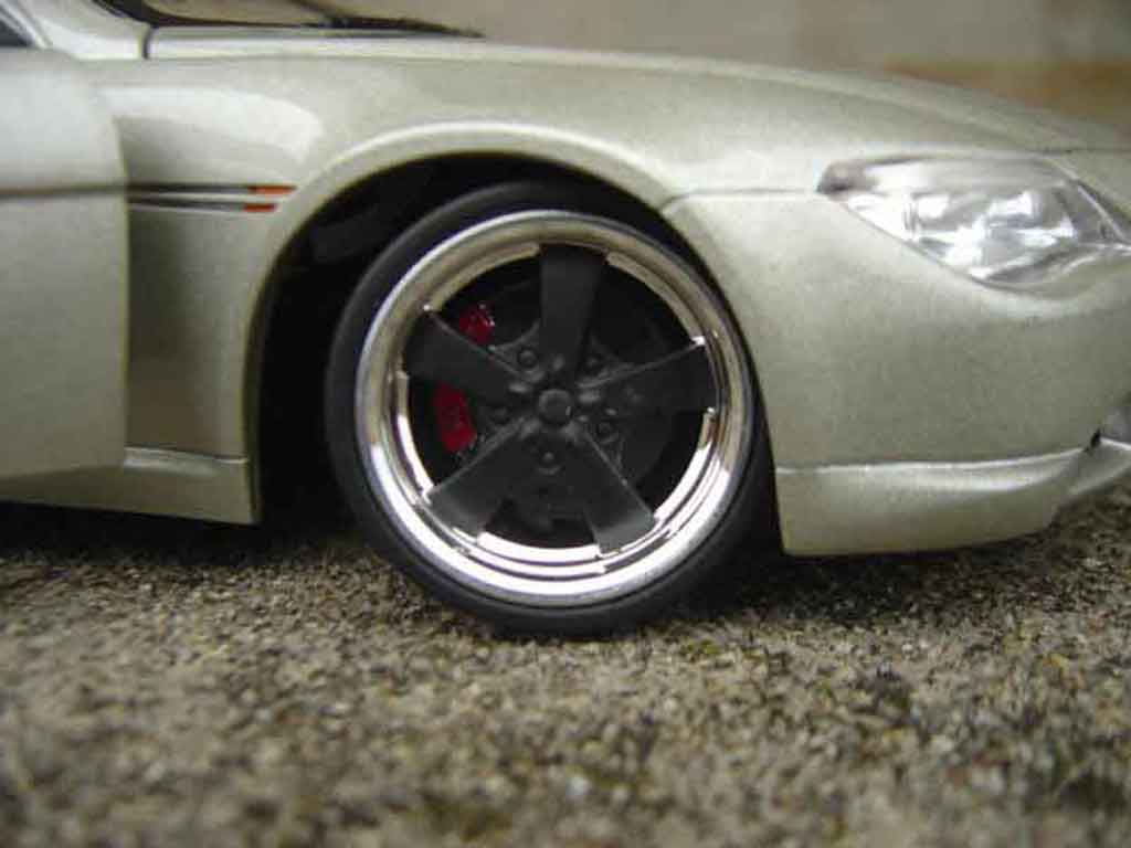 Bmw 645 Cabriolet E63 ci coupe grijs metallized jantes zwarts 1/18 Hot Wheels