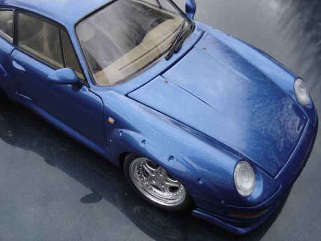 Porsche 911 GT2 lagon blauw 1/18 Ut Models