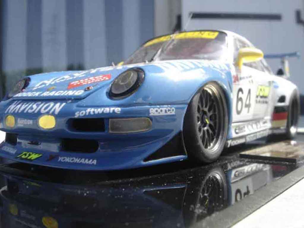 Porsche 911 GT2 evo # 65 roock racing le mans 98 1/18 Legende Miniatures