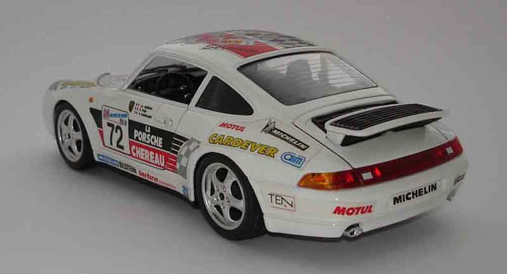 Porsche 911 Carrera gt le mans 98 #72 1/18 Burago