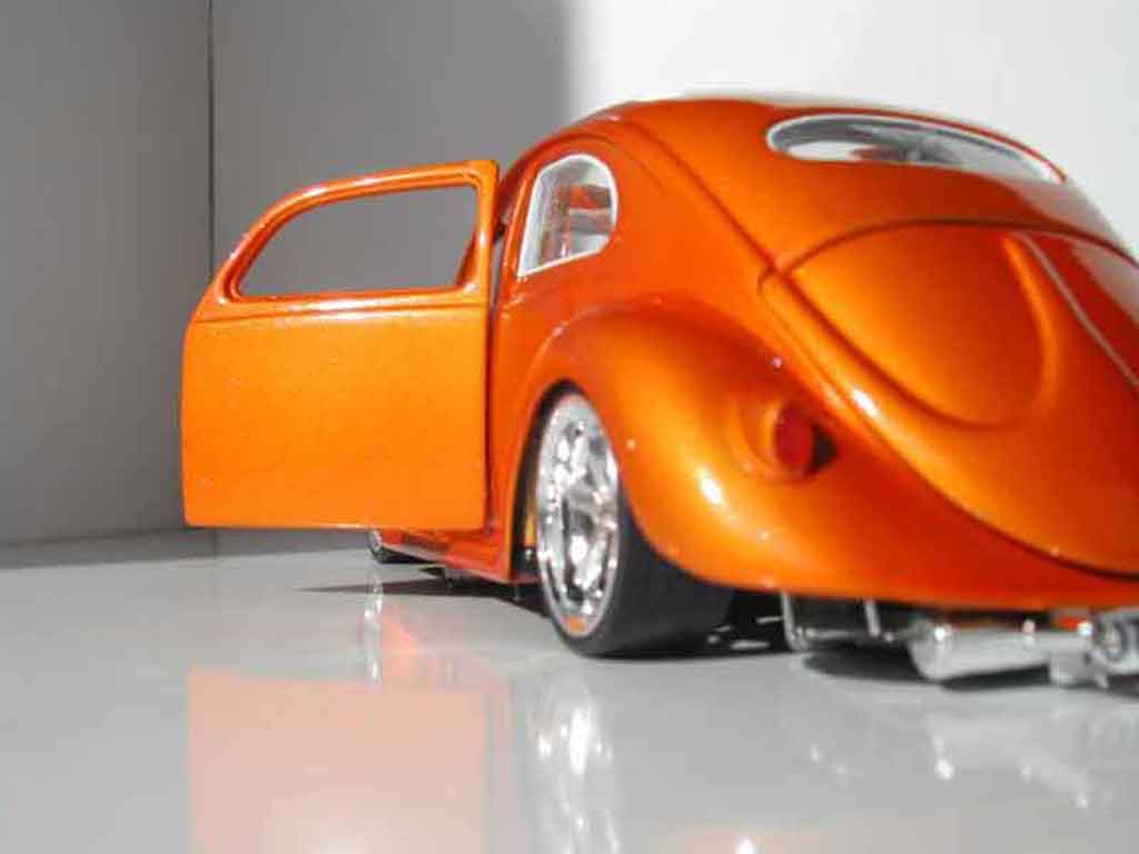 Volkswagen Kafer Base ovale custom 1/18 Burago