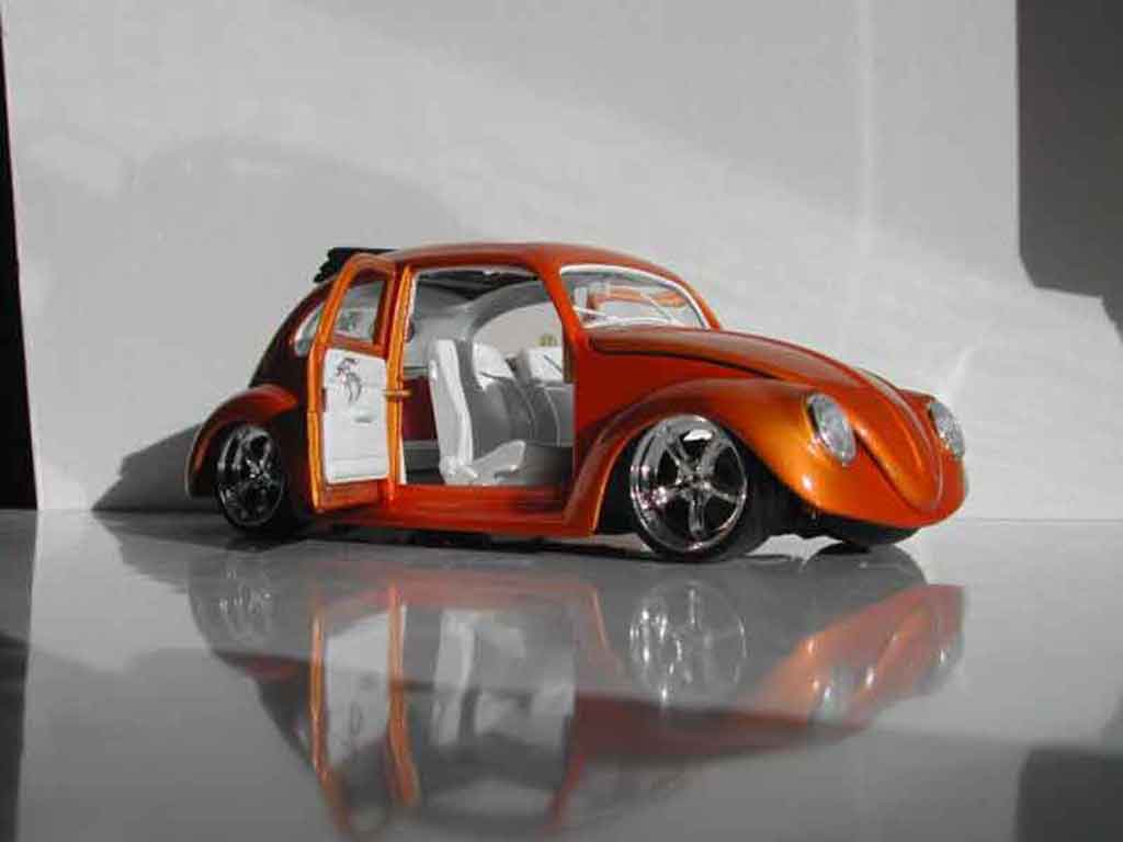 Volkswagen Kafer Base ovale custom 1/18 Burago