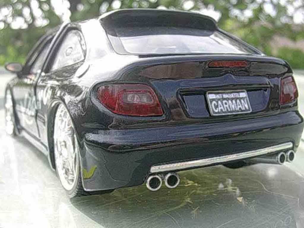 Citroen Xsara tuning zwart 1/18 Solido