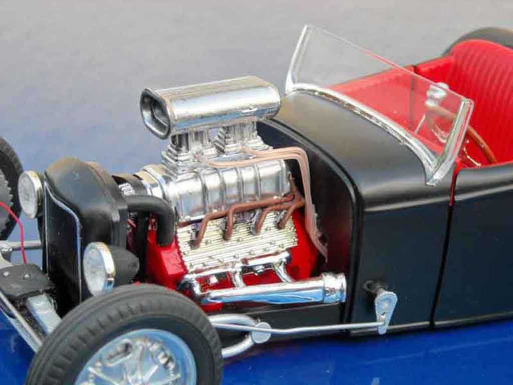 Ford 1932 Hot Rod drag zwart 1/18 Ertl