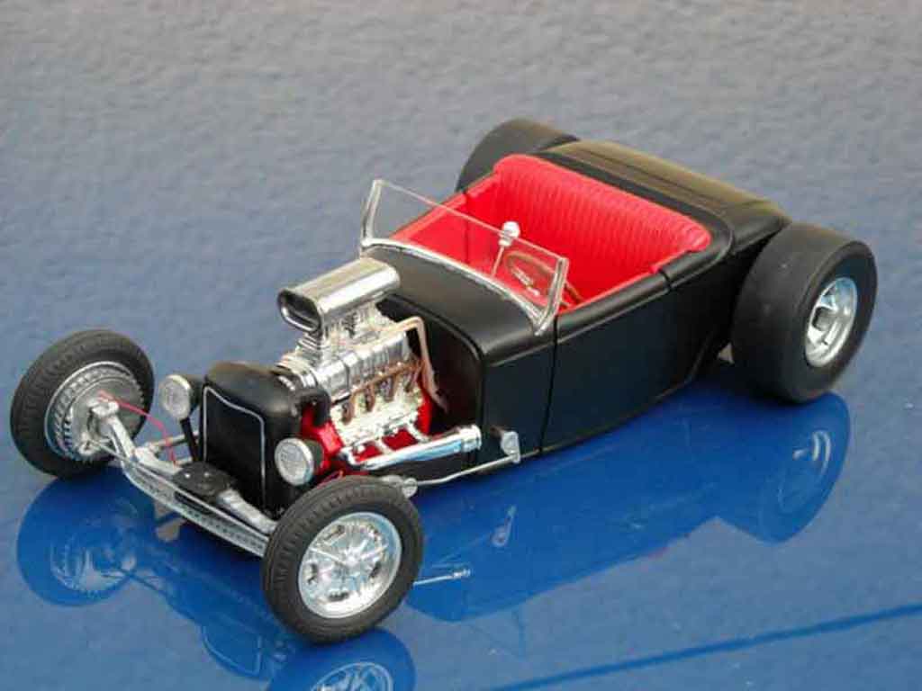 Ford 1932 Hot Rod drag zwart 1/18 Ertl