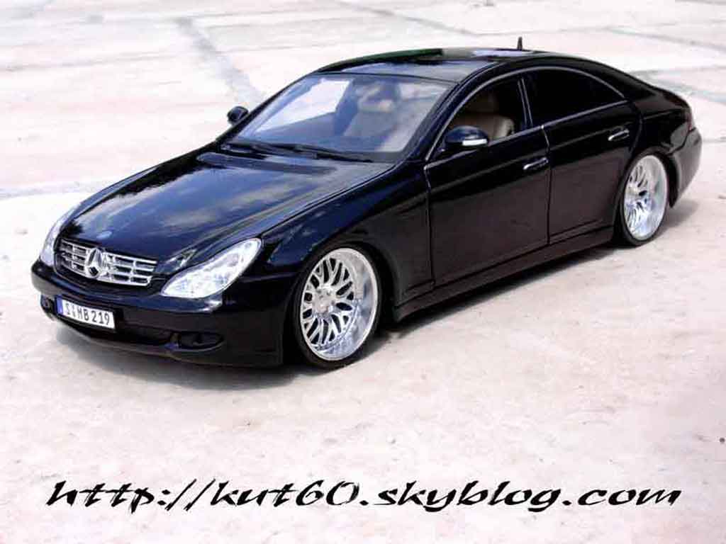 Mercedes Classe CLS 1/18 Maisto german look modelauto