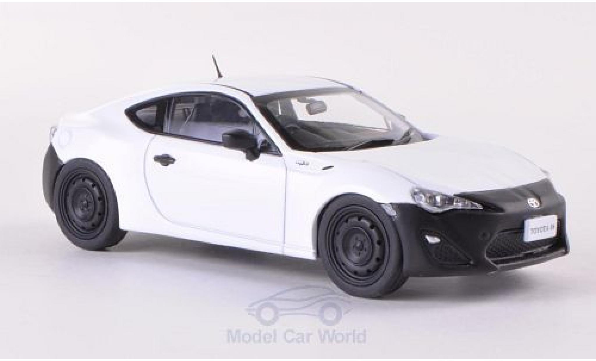 Toyota 86 1/43 Ebbro RC wit/matt-zwart RHD 2012 modelauto