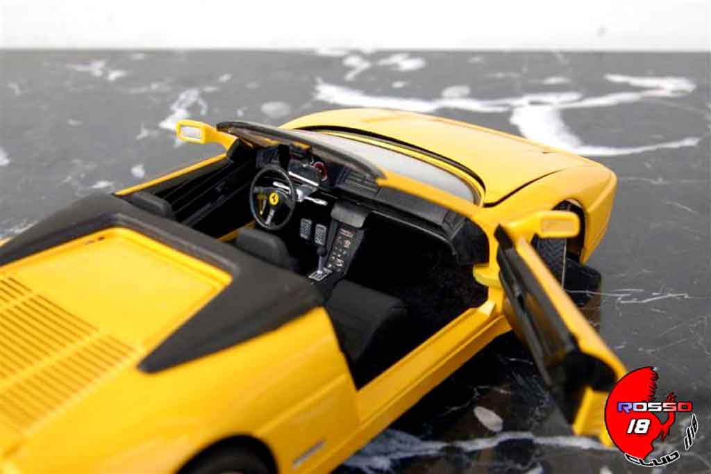 Ferrari 348 Spider geel 1/18 Mira