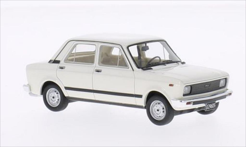 Fiat 128 1/43 Neo CL wit Maradona 1982 modelauto