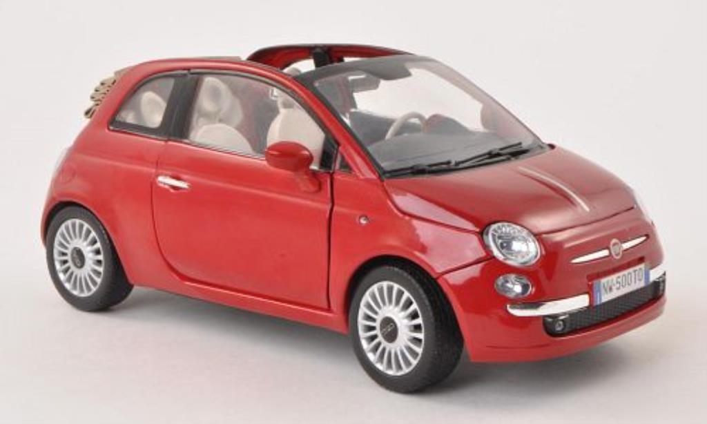 Fiat 500 1/18 Motormax Cabrio rood modelauto