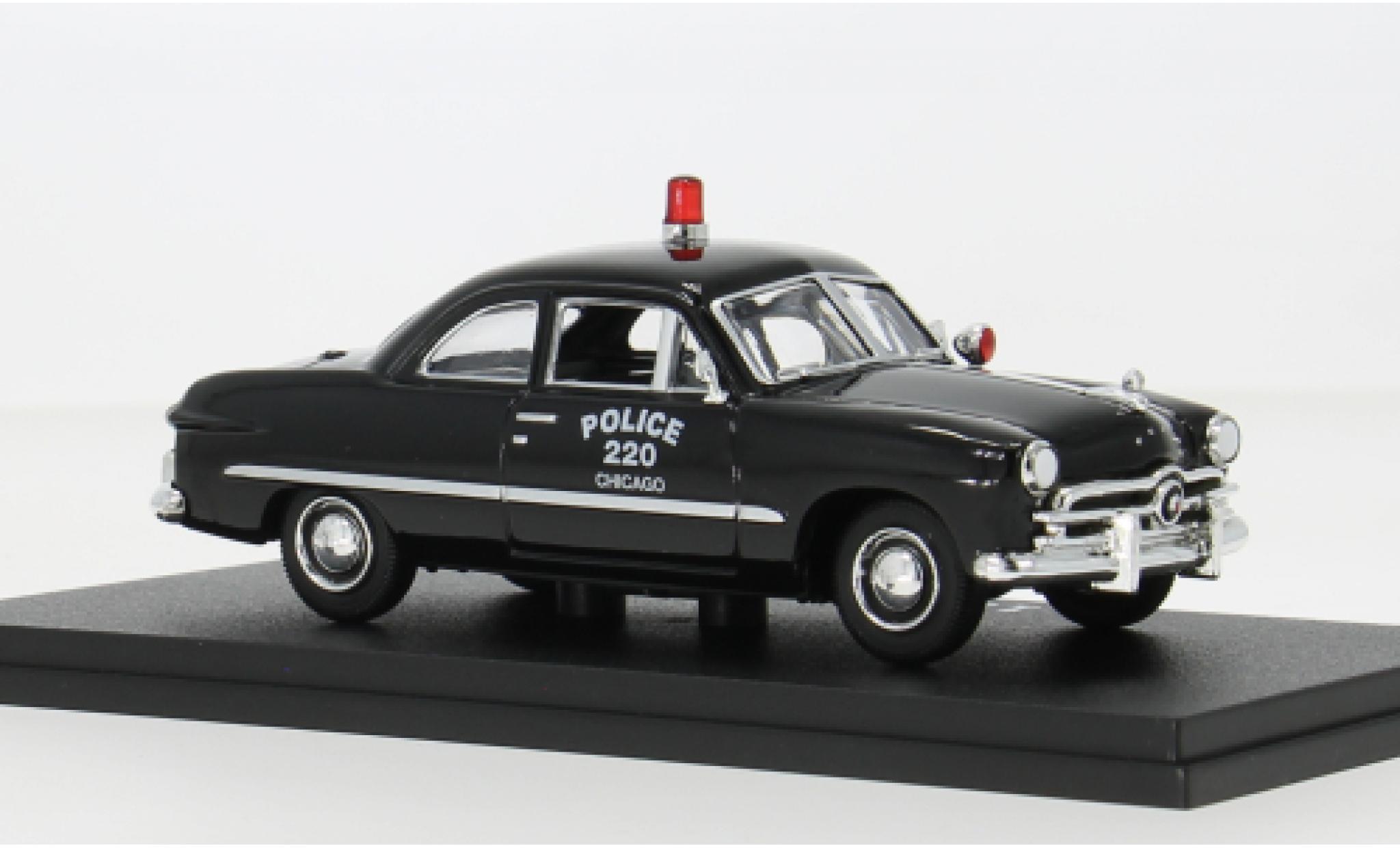 Ford Custom 1/43 Greenlight 1949 Chicago Politie Department 1:43 modelauto