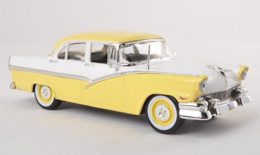 Ford Fairline 1/43 WhiteBox geel/wit 1956 modelauto