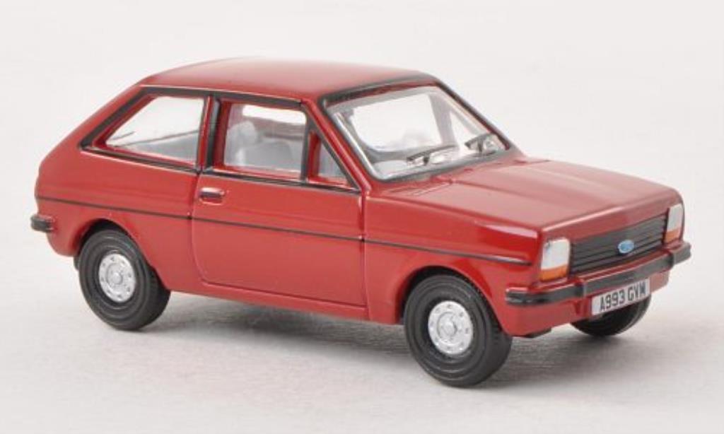 Ford Fiesta 1/76 Oxford MkI rood modelauto