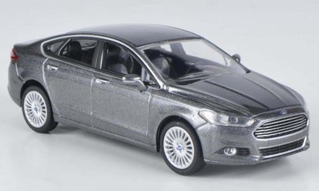 Ford Fusion 1/43 Greenlight grijs 2013 modelauto