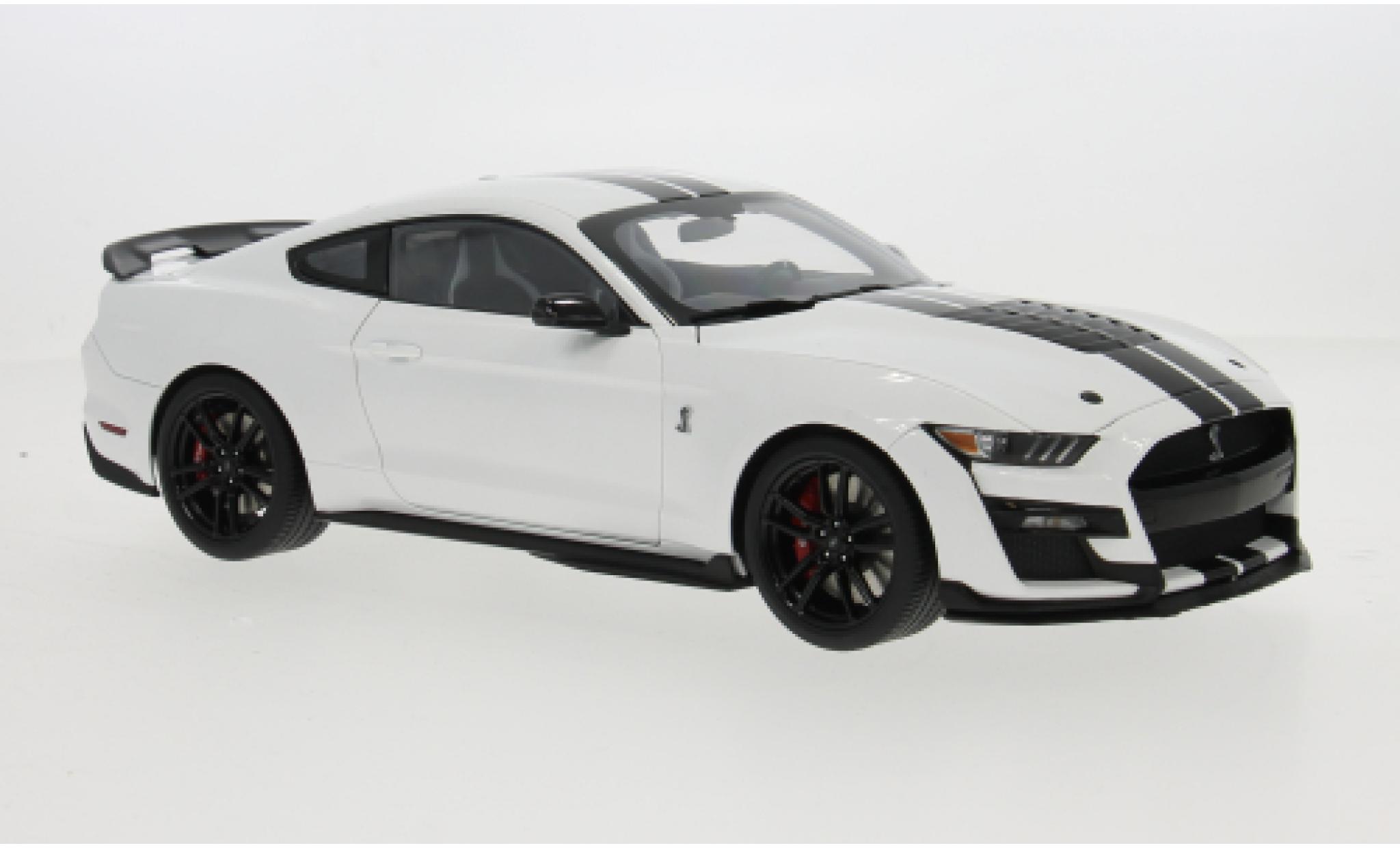 Shelby GT 500 1/18 AUTOart Ford Mustang wit 1:18 modelauto