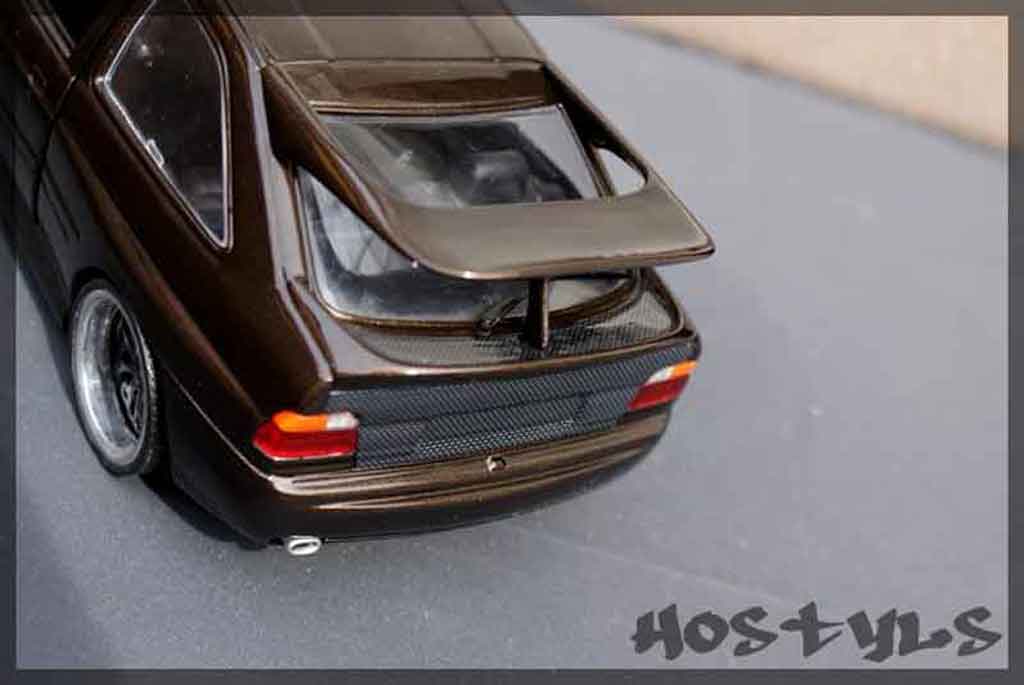 Ford Escort Cosworth darkgolden jantes gt1 1/18 Ut Models