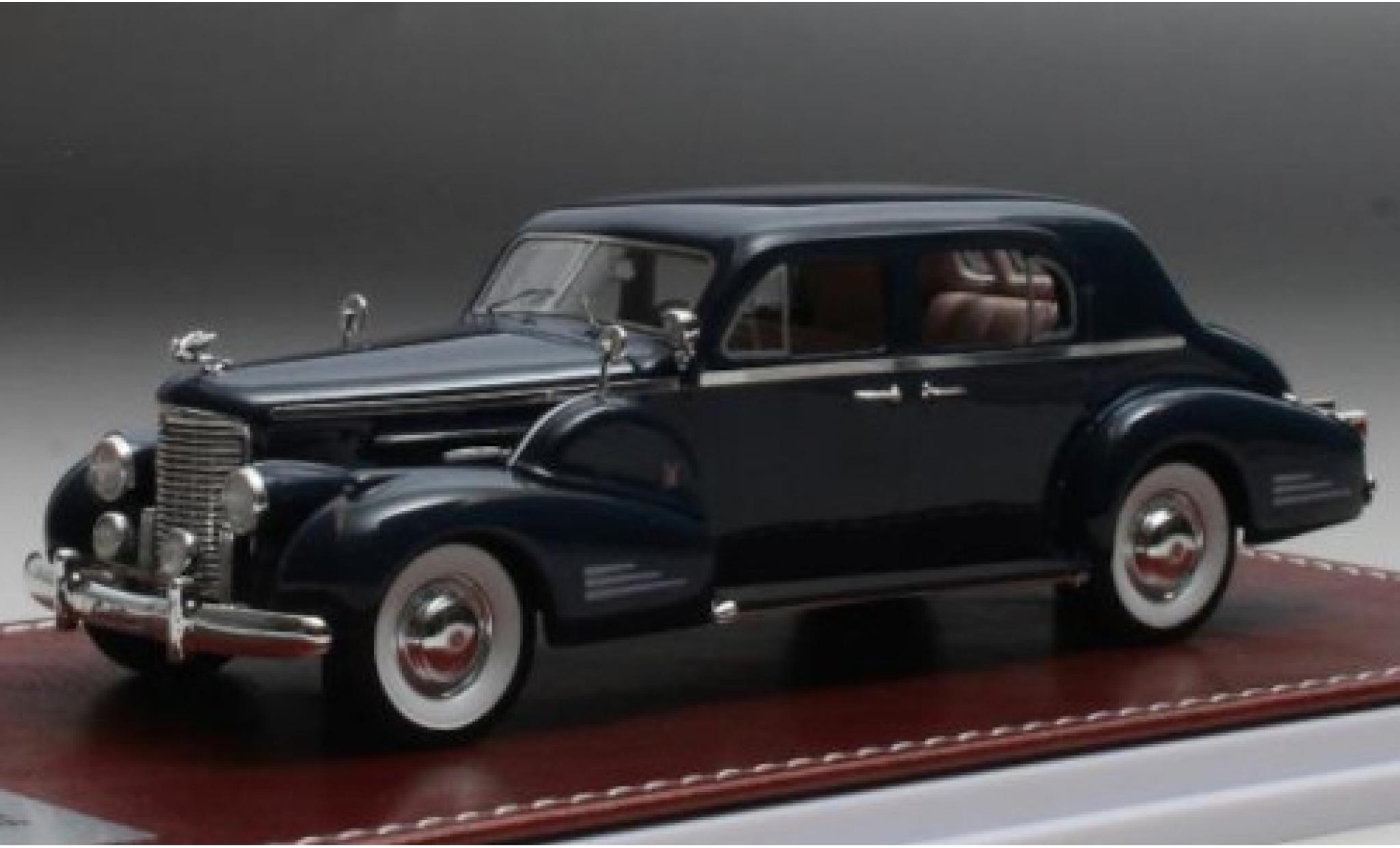 Cadillac V16 1/43 GIM   Great Iconic Models Series 90 Town Sedan blauw 1938 modelauto