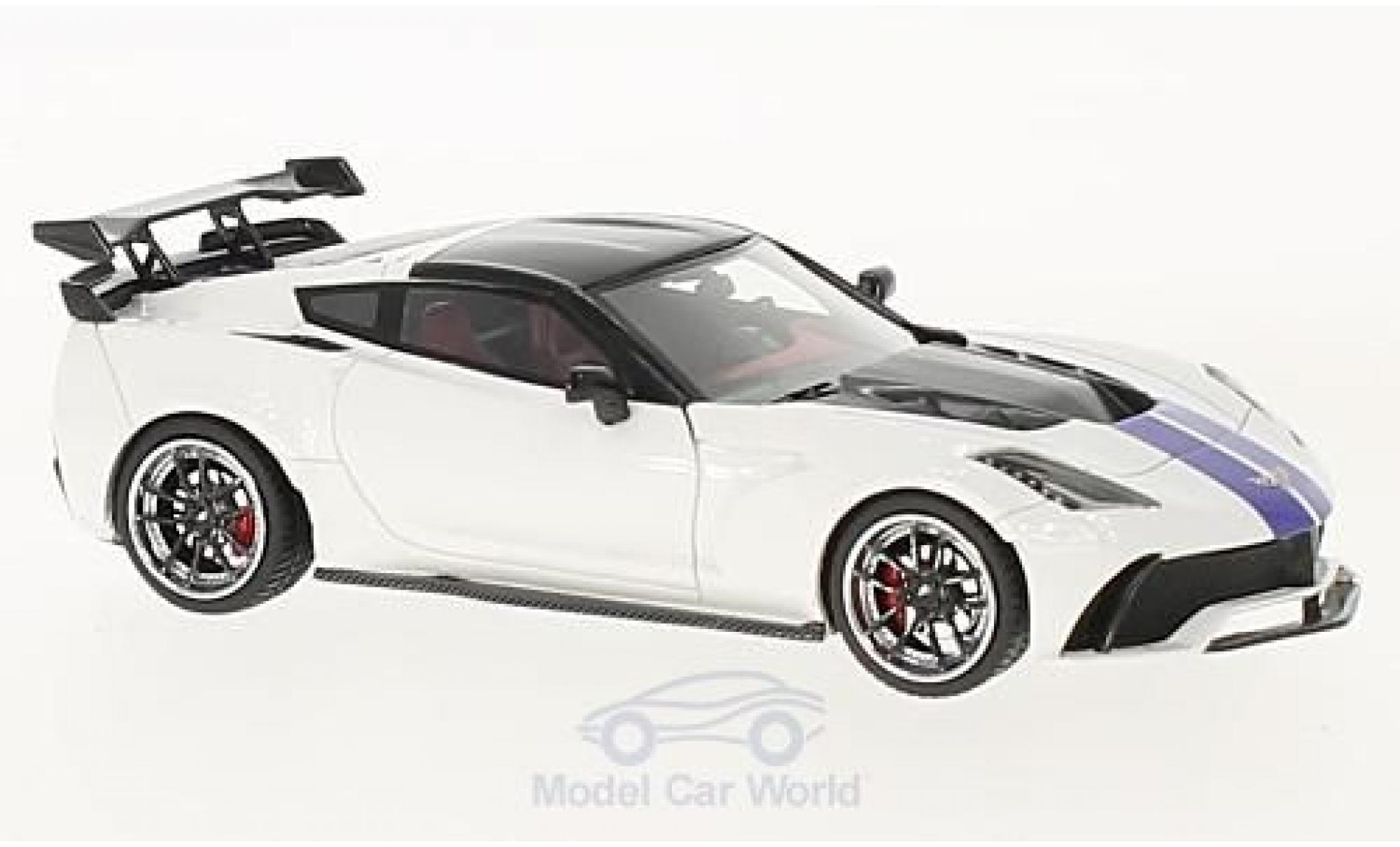 Chevrolet Corvette C7 1/43 GLM Widebody DarwinPRO Black Sails wit/blauw 2016 modelauto