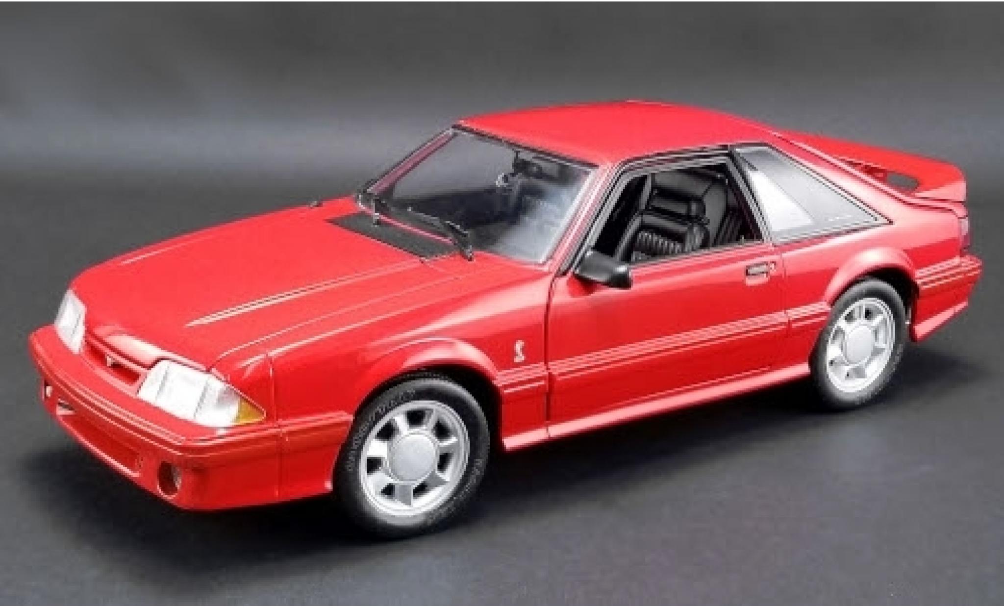 Ford Mustang 1/18 GMP Cobra rood 1993 modelauto