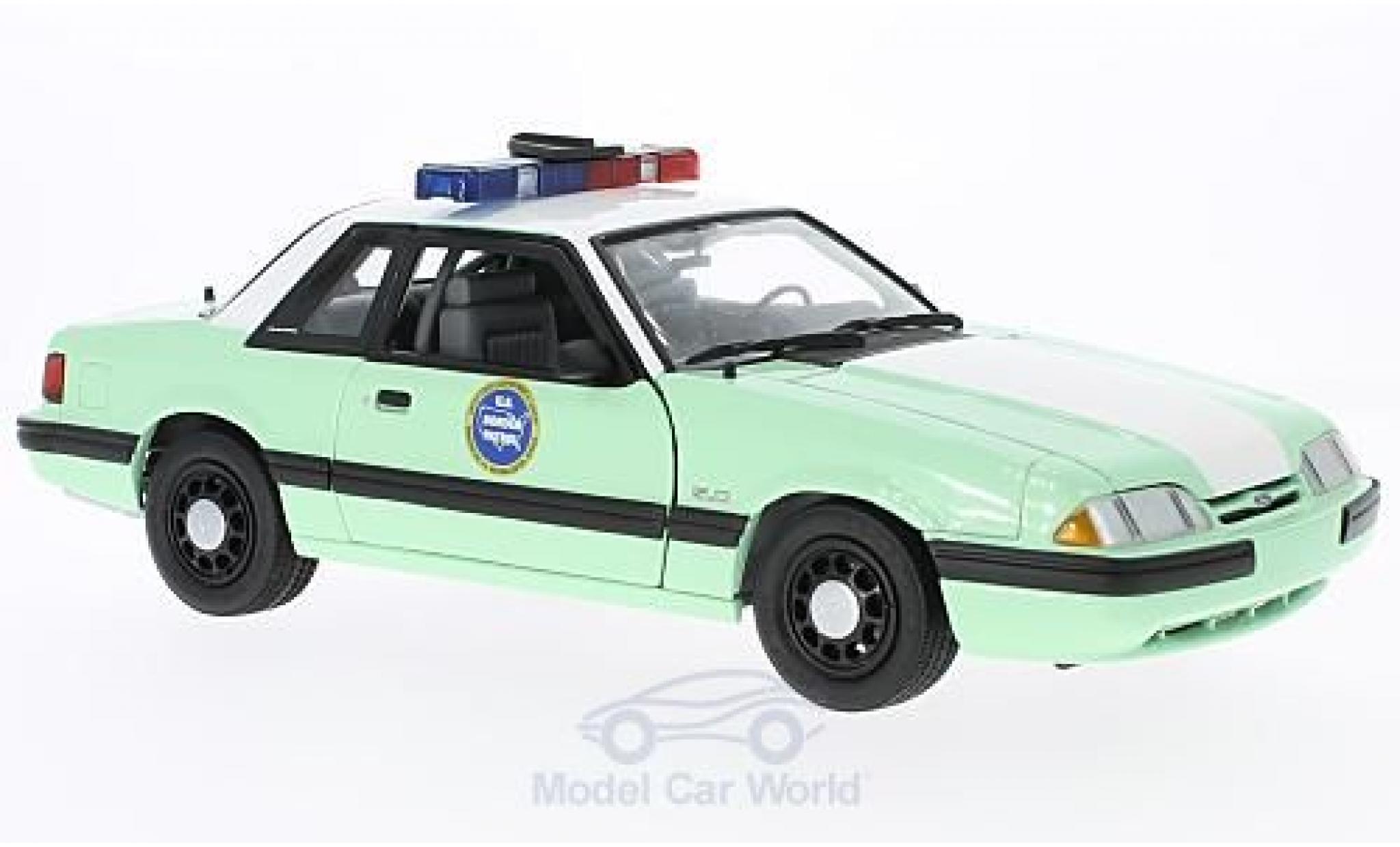 Ford Mustang 1/18 GMP groen/wit United States Border Patrol SSP 1988 modelauto